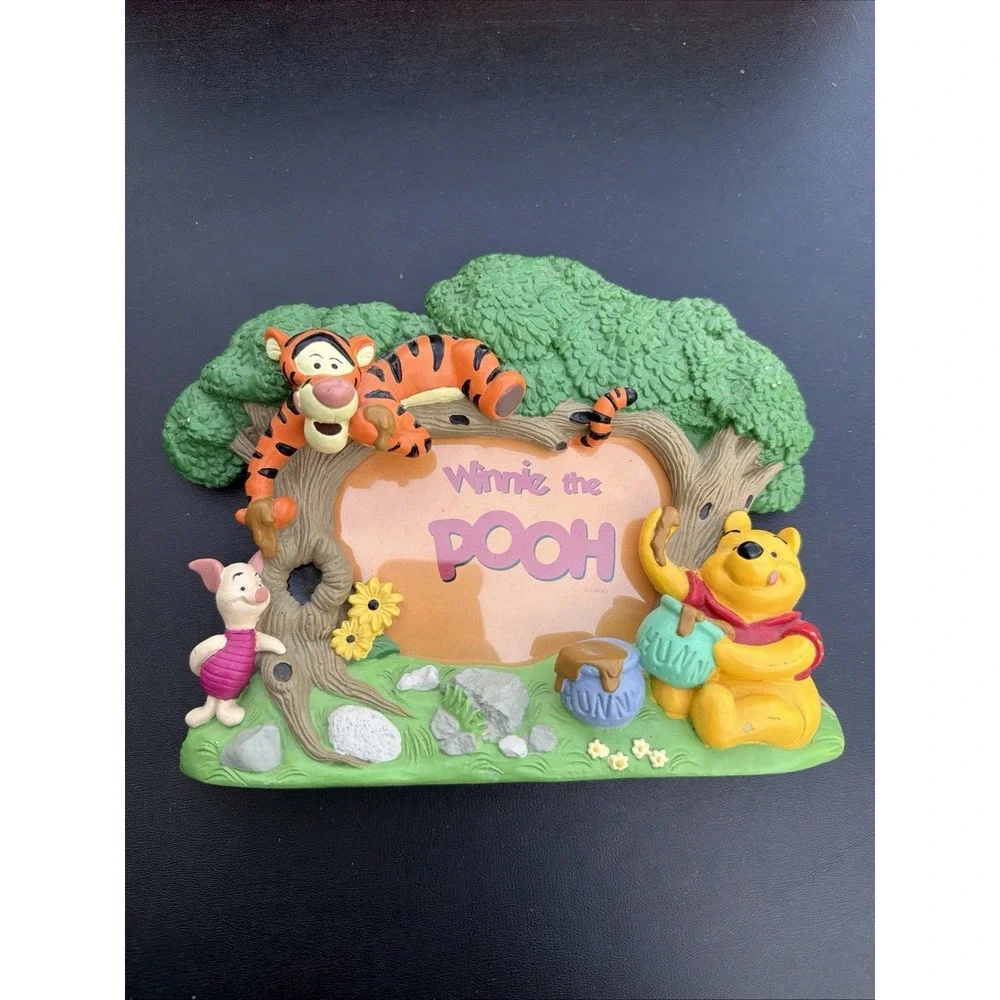 Winnie The Pooh Picture Frame 3D Vintage Disney Pooh & Friends 3.5x5